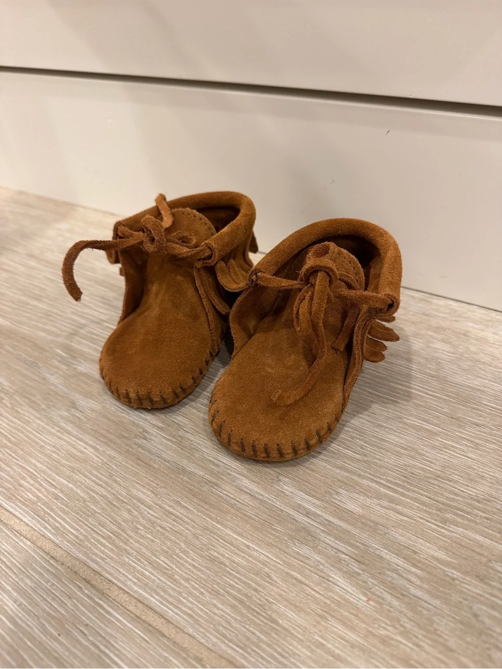 Minnetonka Kids Chestnut Suede Fringe Moccasins